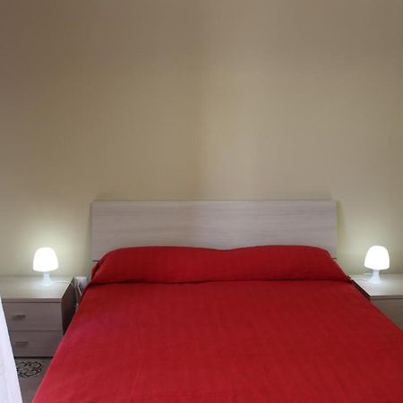 La Stanza Vicino Al Mare , Una Camera Da Letto E Bagno Con Balcone Vista Mare Διαμέρισμα Balestrate Εξωτερικό φωτογραφία