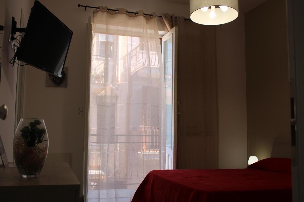 La Stanza Vicino Al Mare , Una Camera Da Letto E Bagno Con Balcone Vista Mare Διαμέρισμα Balestrate Εξωτερικό φωτογραφία